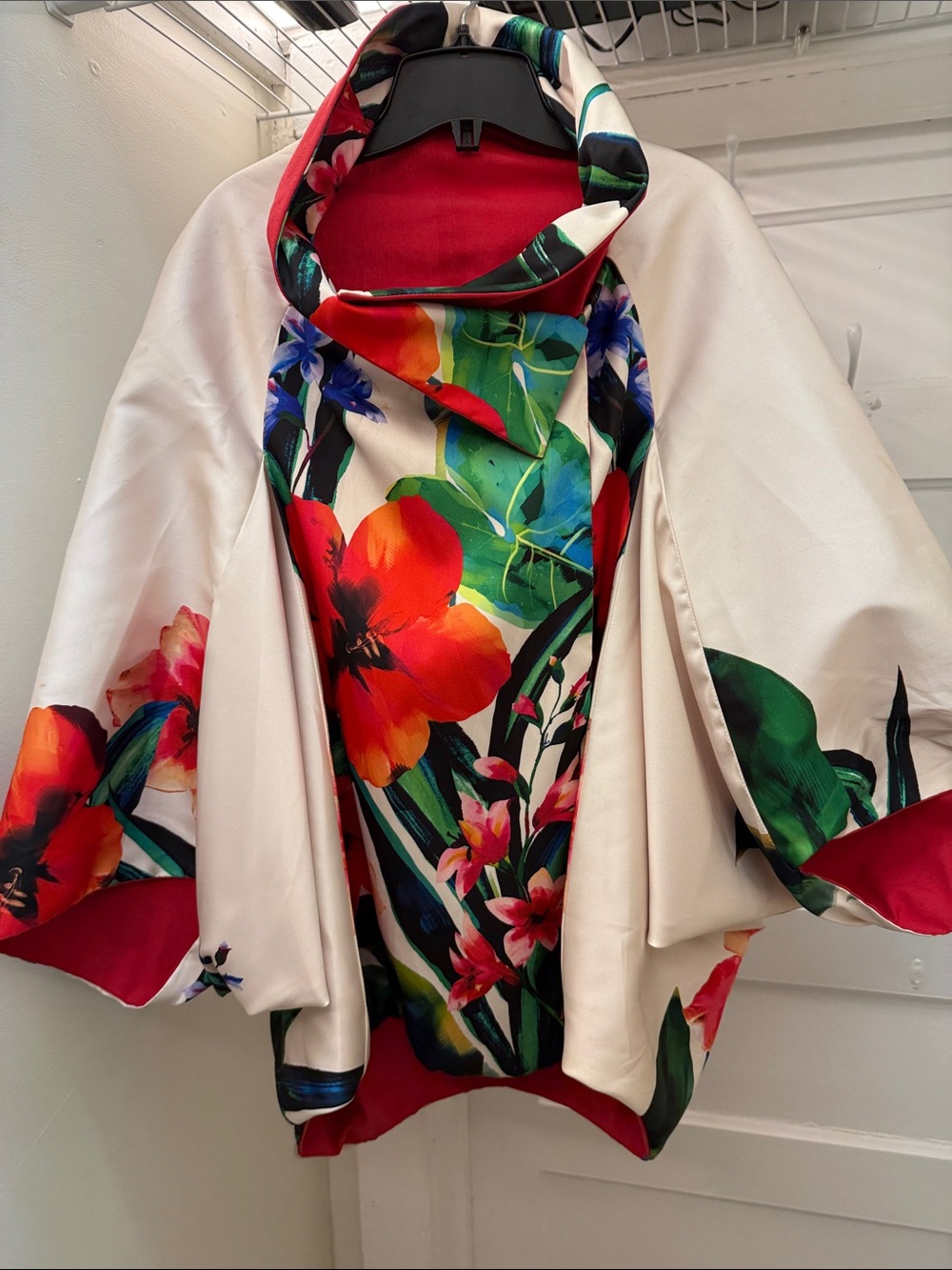 Floral-Print Ivory Satin Coat with Red Accent